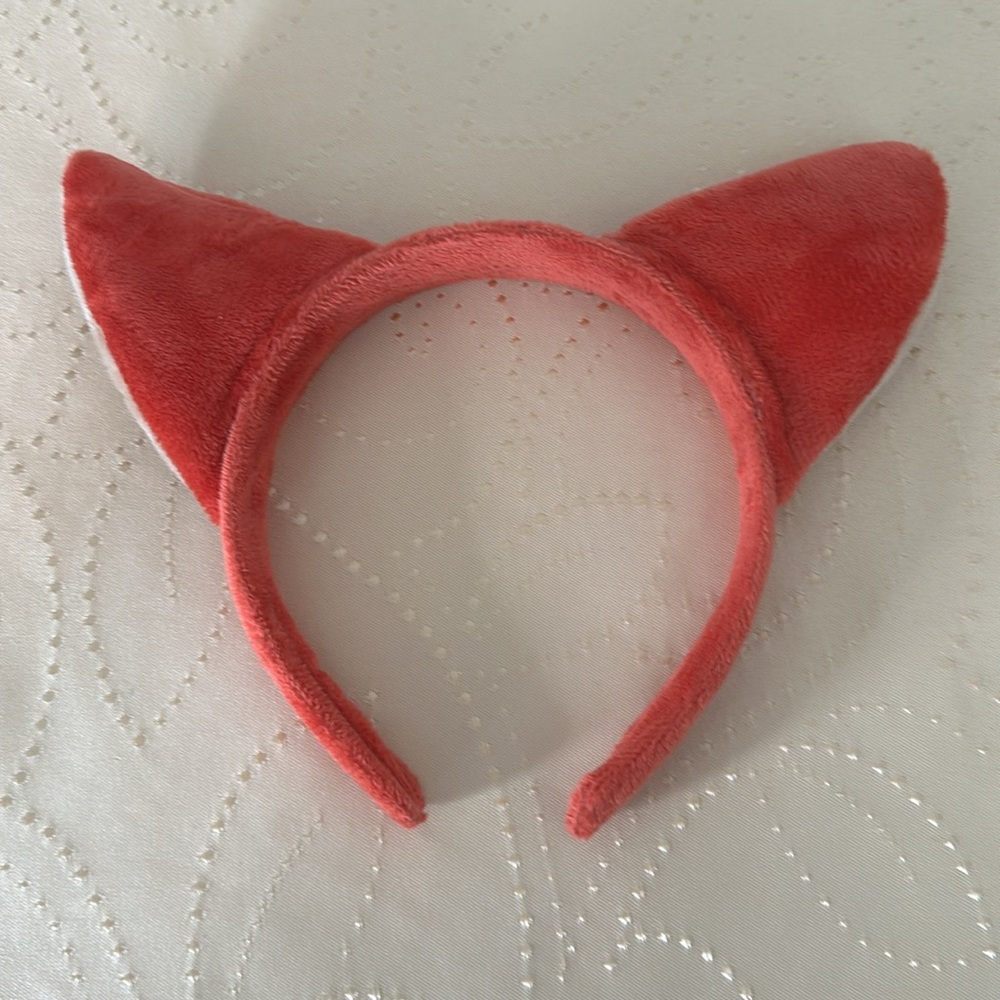 Fox Ears - Picture 2 of 2